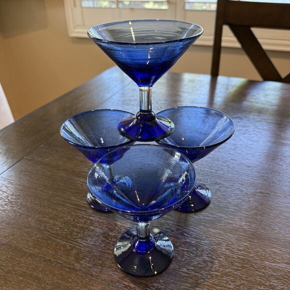 Set of 4 Hand Blown Cobalt Blue Martini / Cocktail Glasses – Clear Stem, Vintage - Picture 9 of 16